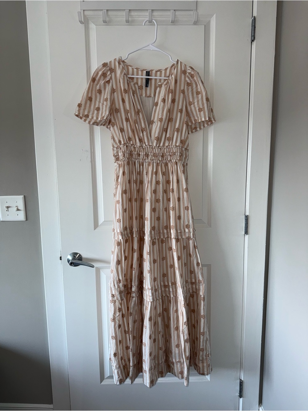 Anthropologie The Somerset Maxi Dress in Cream Stripes-NWOT - Picture 2 of 5